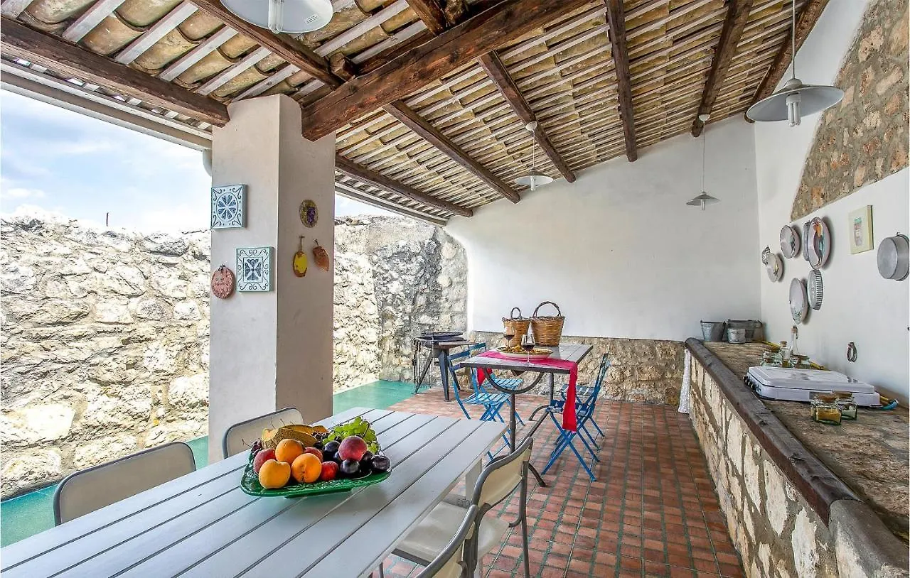 Casale Granati Villa Rosolini 0*,